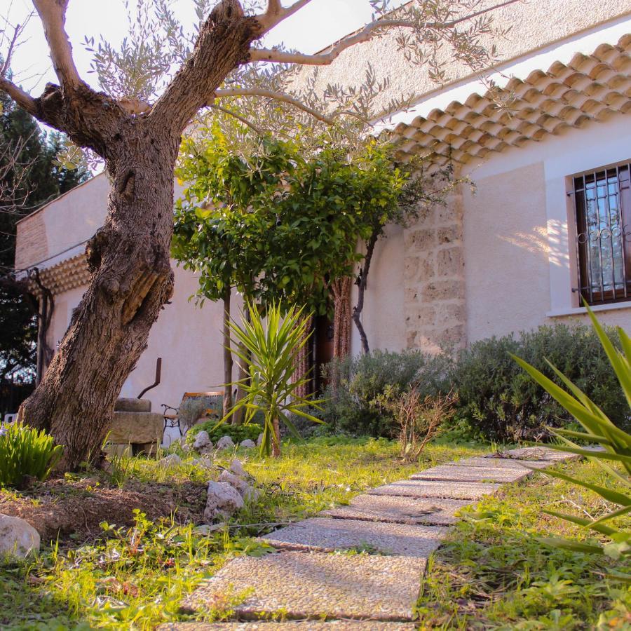 Castiglione a Casauria B&B La Masseria Del '700 מראה חיצוני תמונה