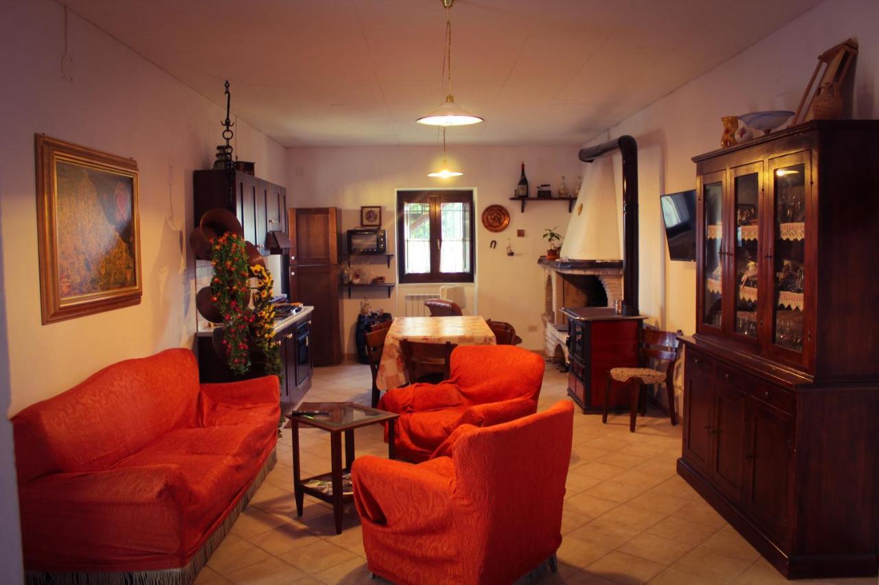 Castiglione a Casauria B&B La Masseria Del '700 מראה חיצוני תמונה